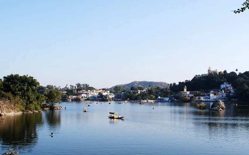 Nakki Lake