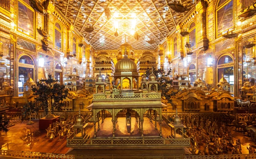 Nasiyan Jain Temple